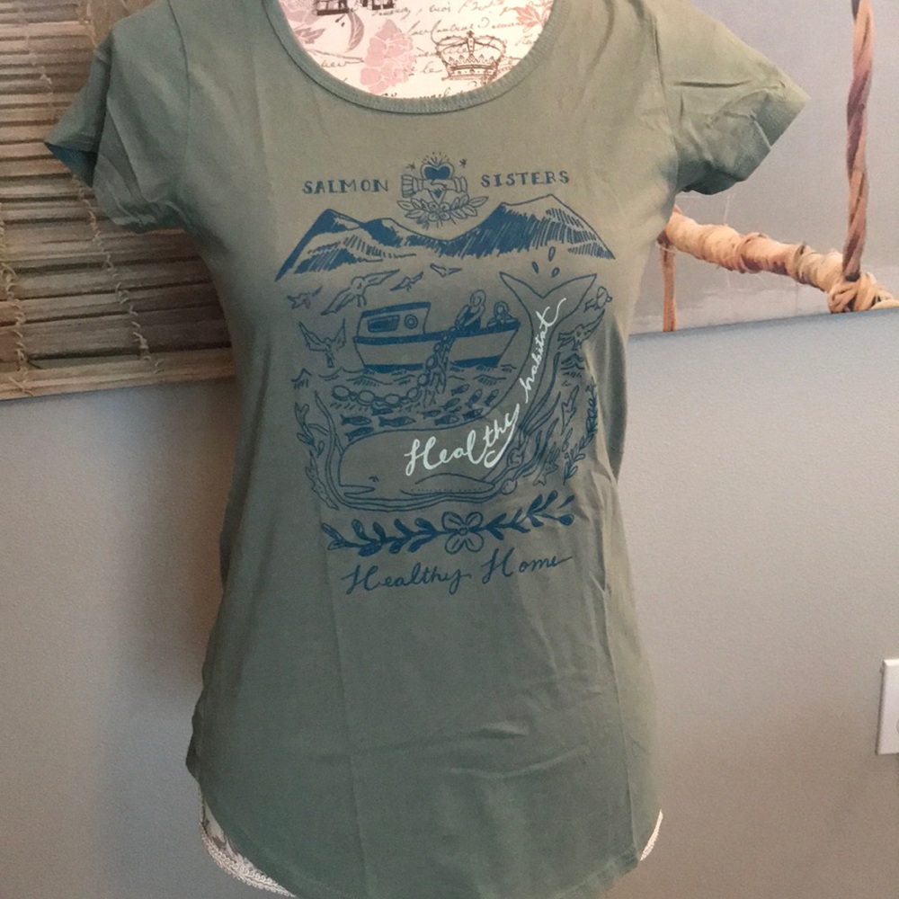 Alaska Salmon Sisters Tee Healthy Habitat Healthy Home ⚓️🎣